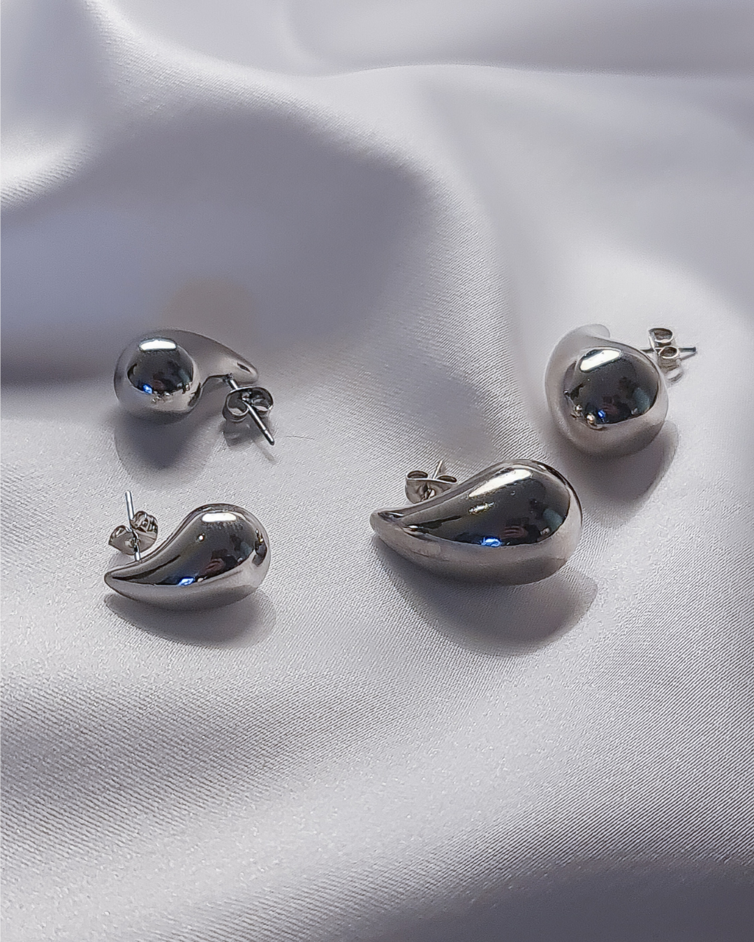 Classic Silver Drops Medium